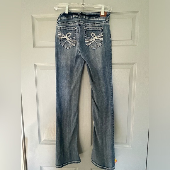 Wallfower Jeans - Picture 2 of 3